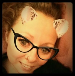 Meet your Posher, Veronica